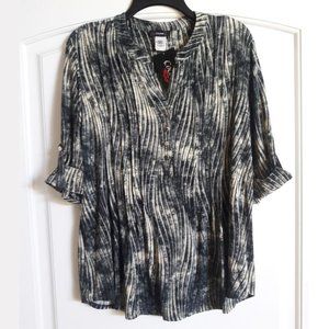 Cocomo top with ivory & black stripe pattern